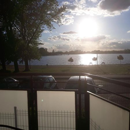 Tila Apartment Wałcz Екстериор снимка