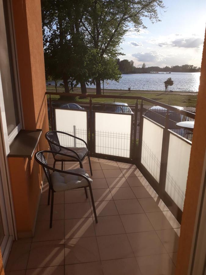 Tila Apartment Wałcz Екстериор снимка